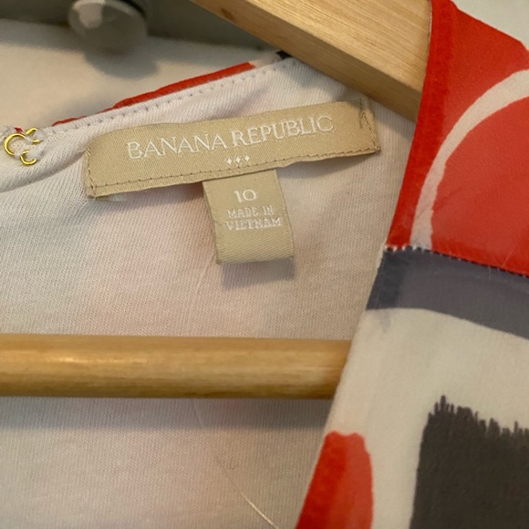 Sleeveless contemporary business dress (size 10) - Picture 3 of 3